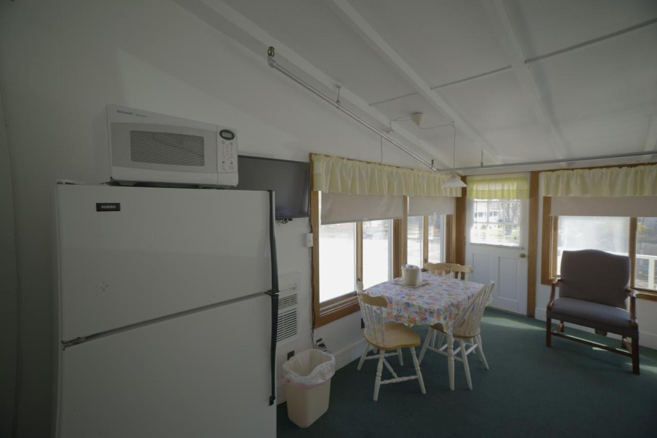 Betty Doon Hotel 오겅키트 외부 사진