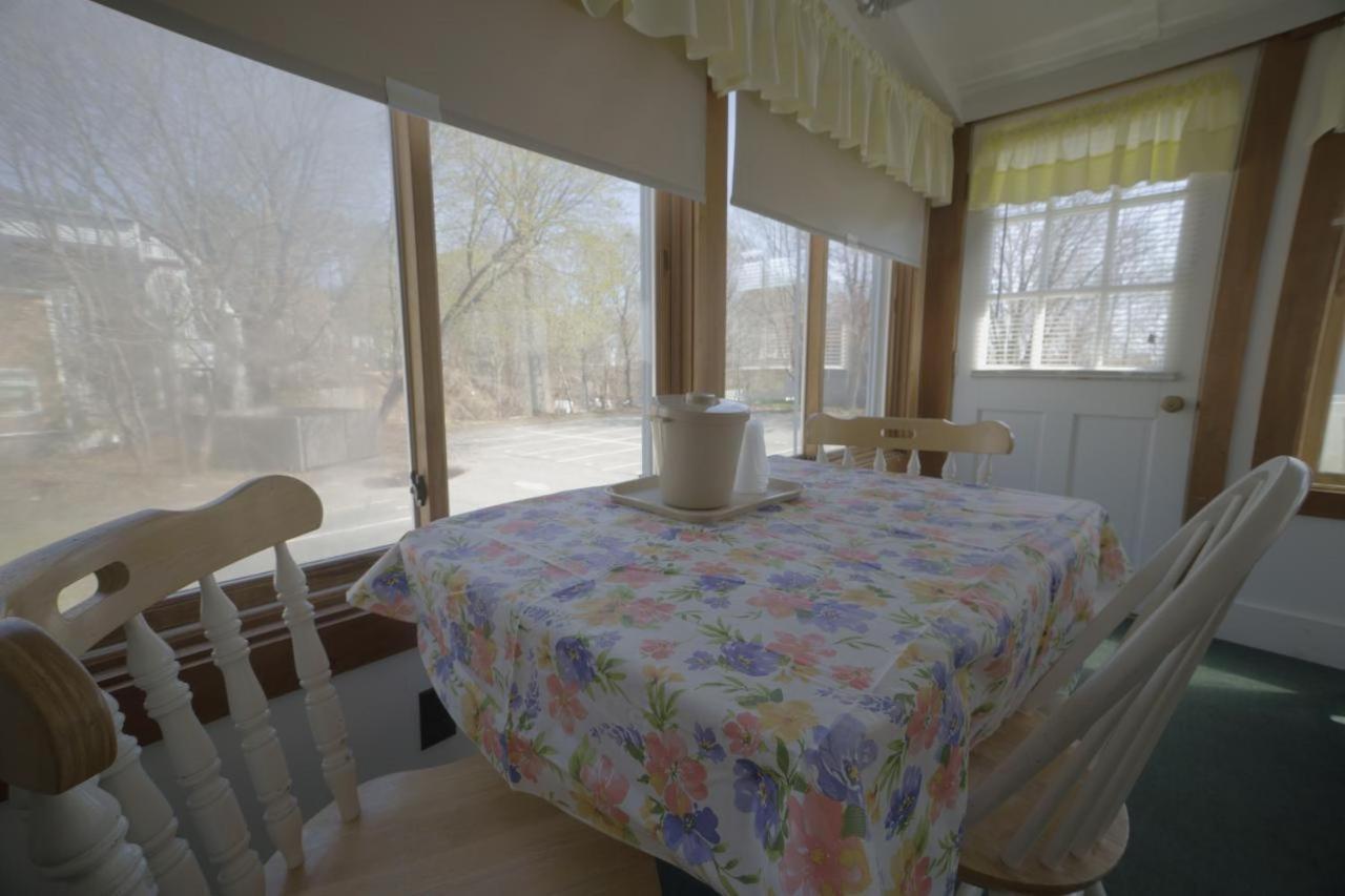 Betty Doon Hotel 오겅키트 외부 사진